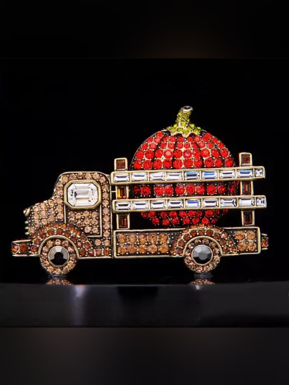 HEIDI DAUS “Harvest Hauler” Swarovski Crystal Pumpkin Truck Brooch Designer Pin
